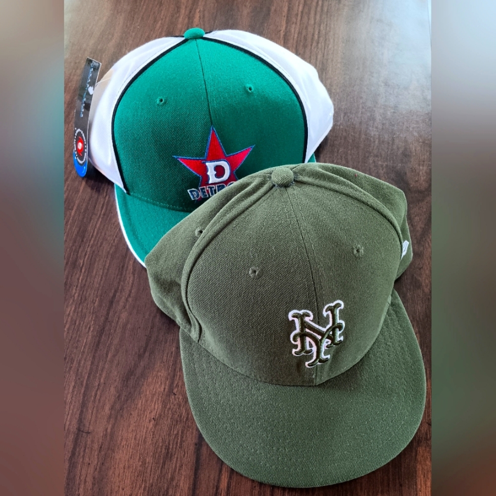 Men's Fitted sports hat